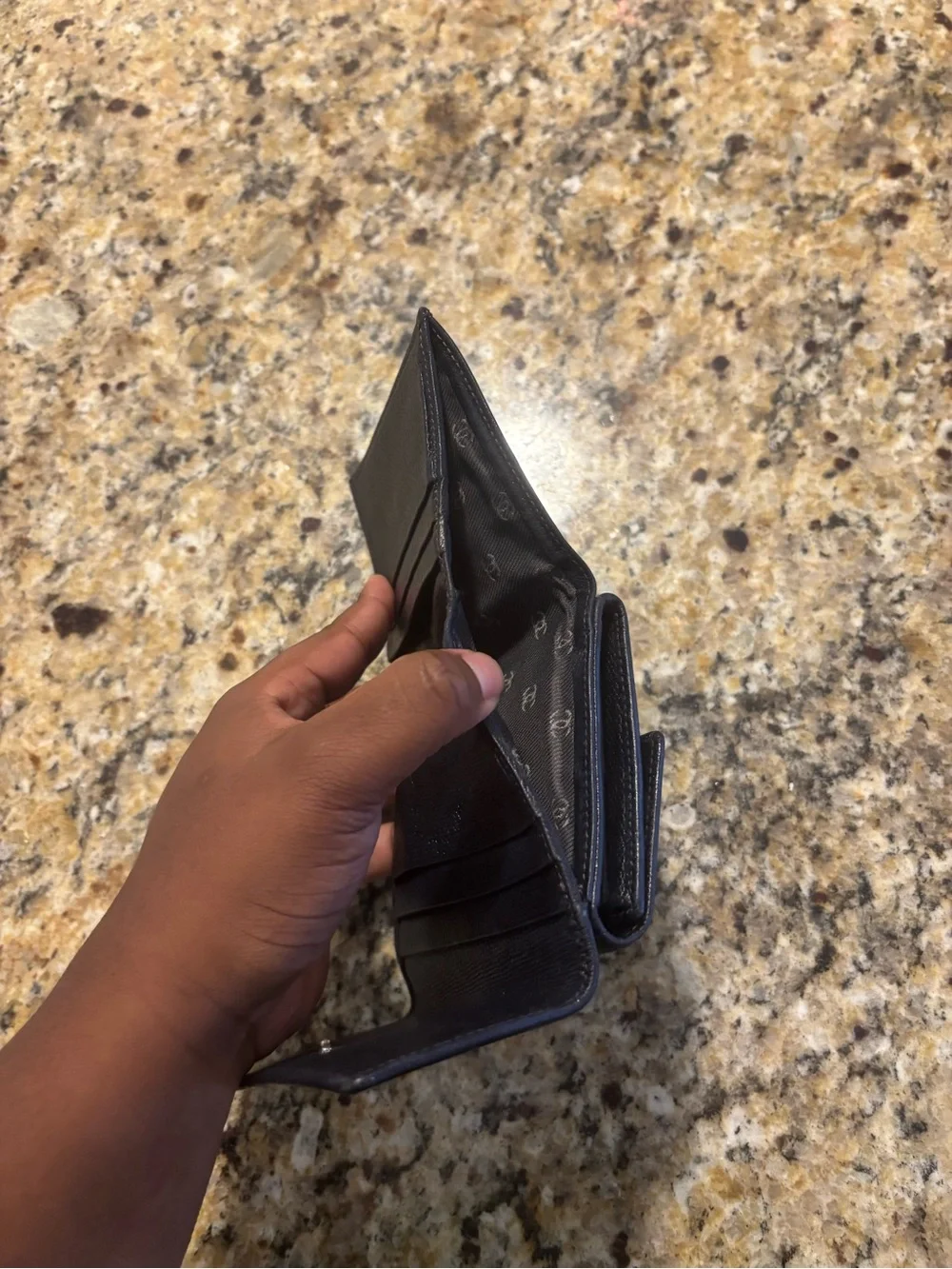 CHANEL wallet some